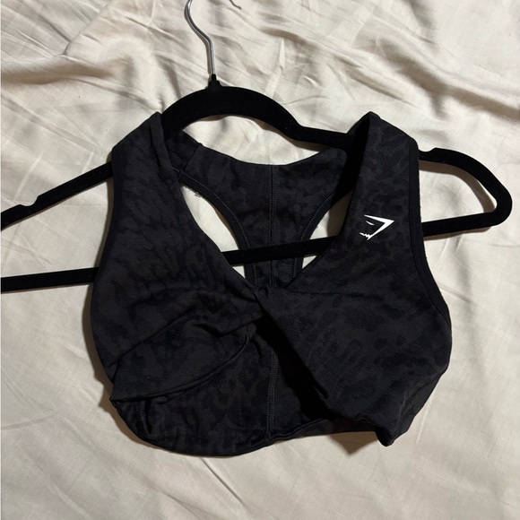 Gymshark Sports Bra, Shorts, and Leggings Set - Picture 4 of 7